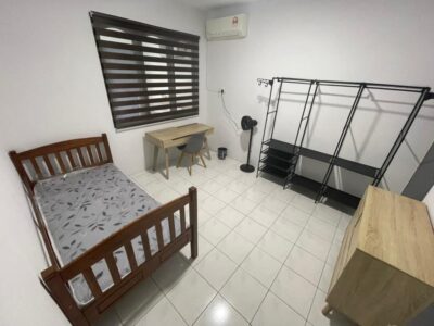 Room For Rent at Kenny Heights