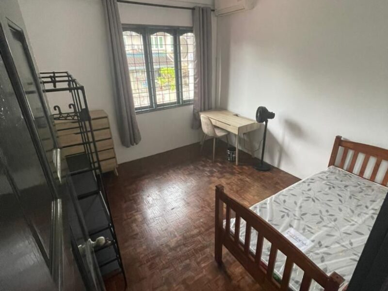 Room For Rent at Kenny Heights