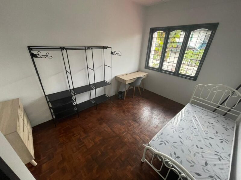 Room For Rent at Kenny Heights