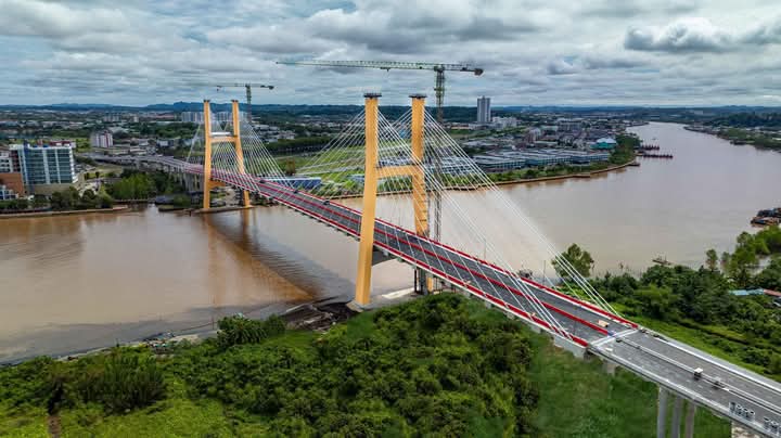 Bintulu Jepak Taib Mahmud Bridge
